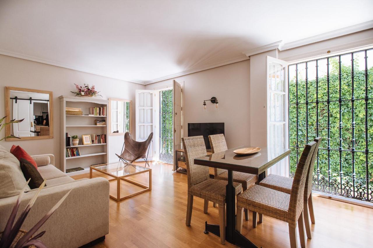 Vidrio Suite Apartment Sevilla Kültér fotó