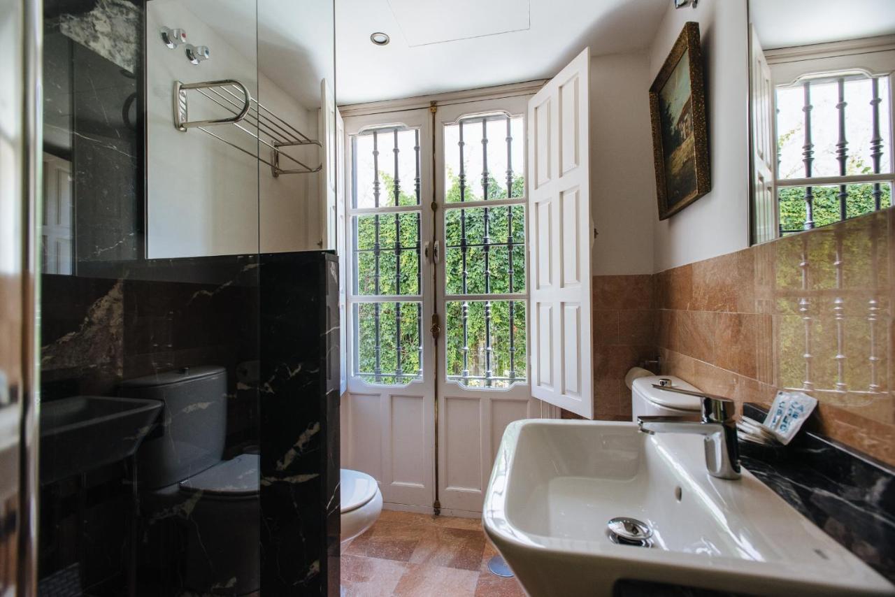 Vidrio Suite Apartment Sevilla Kültér fotó