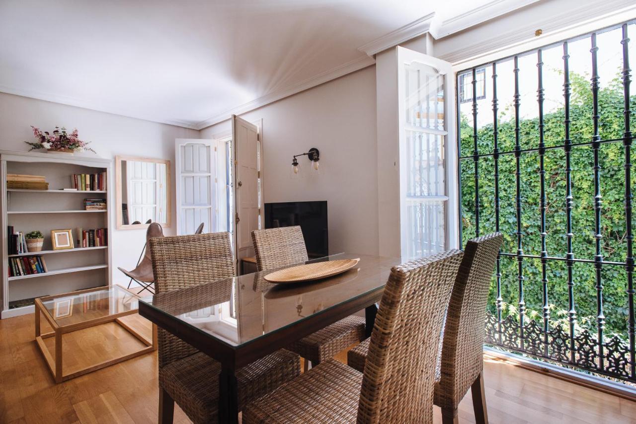 Vidrio Suite Apartment Sevilla Kültér fotó